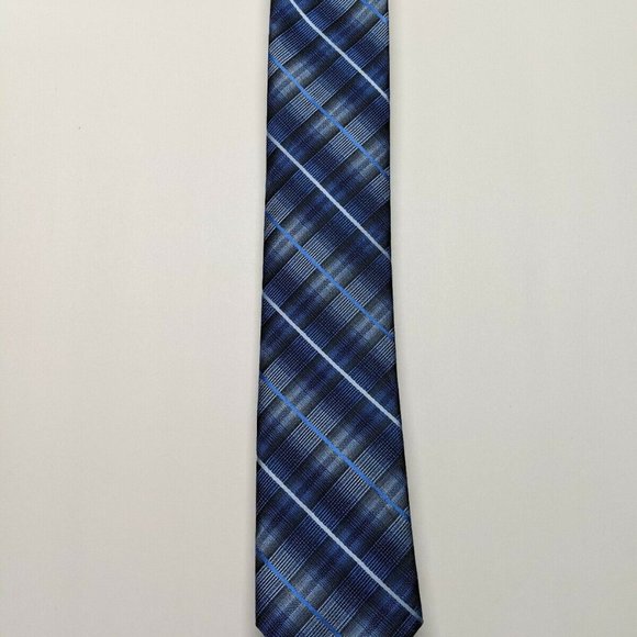 Van Heusen Plaid/Check Polyester Skinny Necktie - Picture 5 of 5